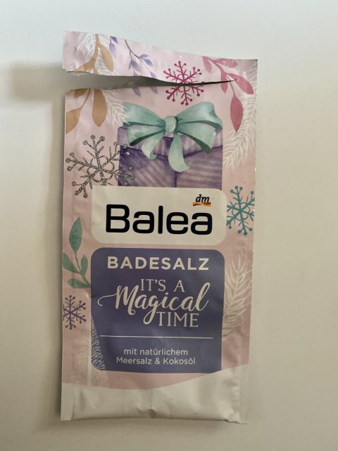 akcja denkowanie! grudzień - kosmetyki w świątecznych opakowaniach i świątecznych kolorach 🎄❄️⛄🎀🎁🎅