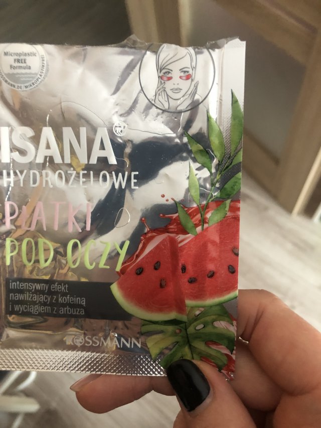 akcja denkowanie! grudzień - kosmetyki w świątecznych opakowaniach i świątecznych kolorach 🎄❄️⛄🎀🎁🎅