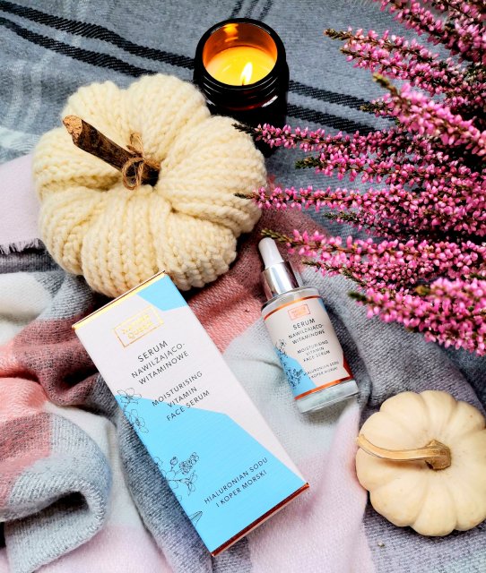 Nature Queen Serum do twarzy, Nawilżająco-witaminowe, Hialuronian sodu i koper morski