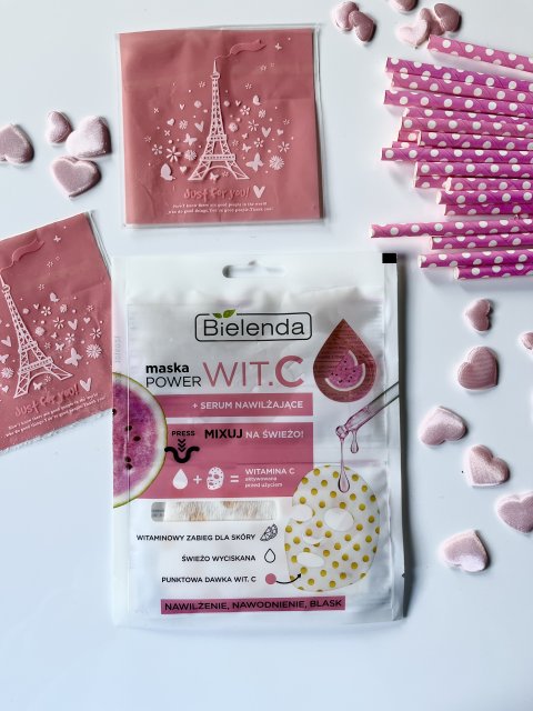 akcja denkowanie! grudzień - kosmetyki w świątecznych opakowaniach i świątecznych kolorach 🎄❄️⛄🎀🎁🎅