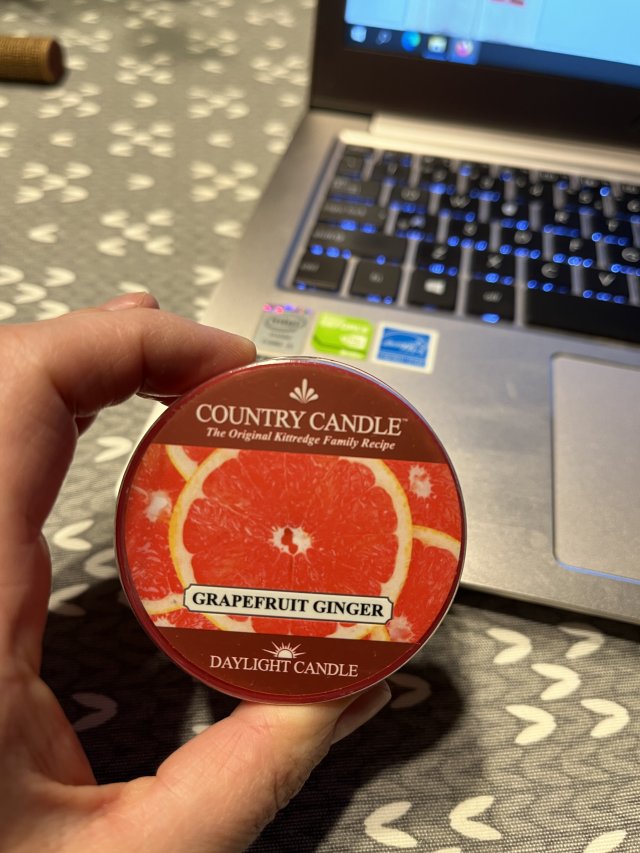 akcja denkowanie! grudzień - kosmetyki w świątecznych opakowaniach i świątecznych kolorach 🎄❄️⛄🎀🎁🎅