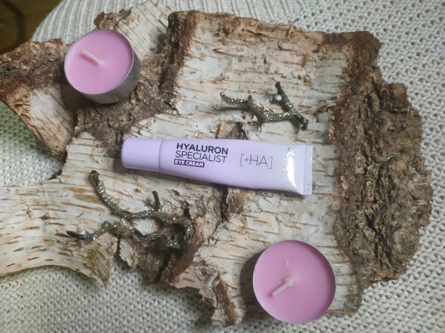 L'Oréal Hyaluron Specialist +HA, Krem pod oczy
