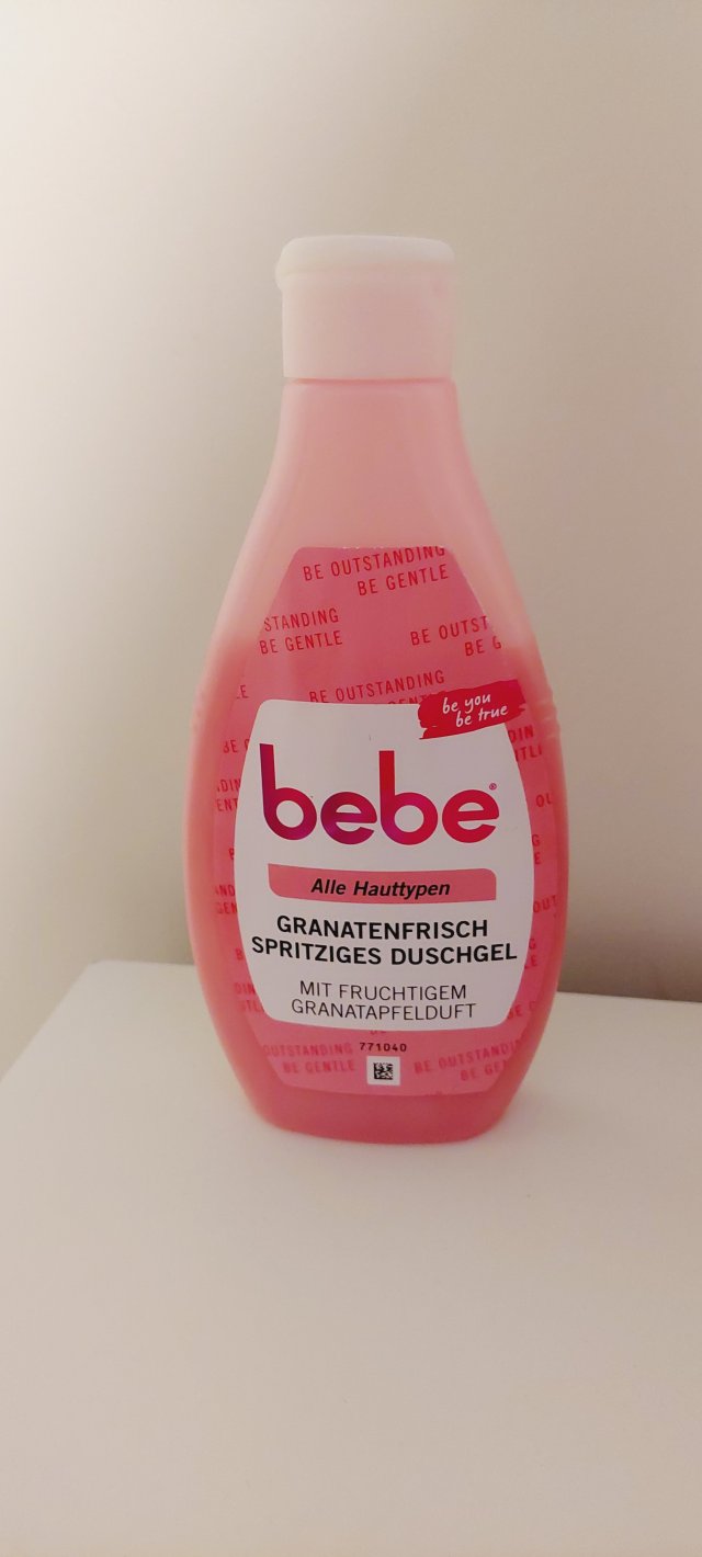 Bebe Żel pod prysznic, Granatenfrisch
