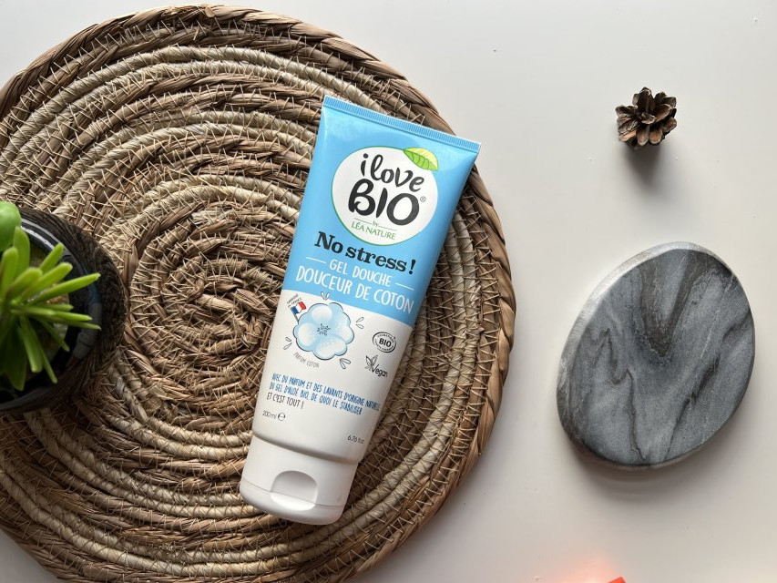 Lea Nature I Love Bio, Żel pod prysznic, Kwiat bawełny