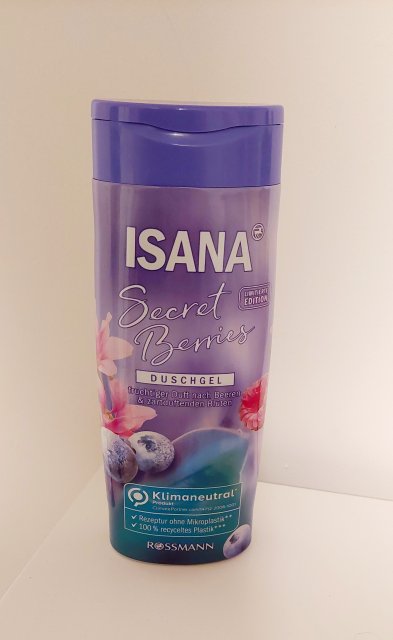 Isana Żel pod prysznic, Secret Berries