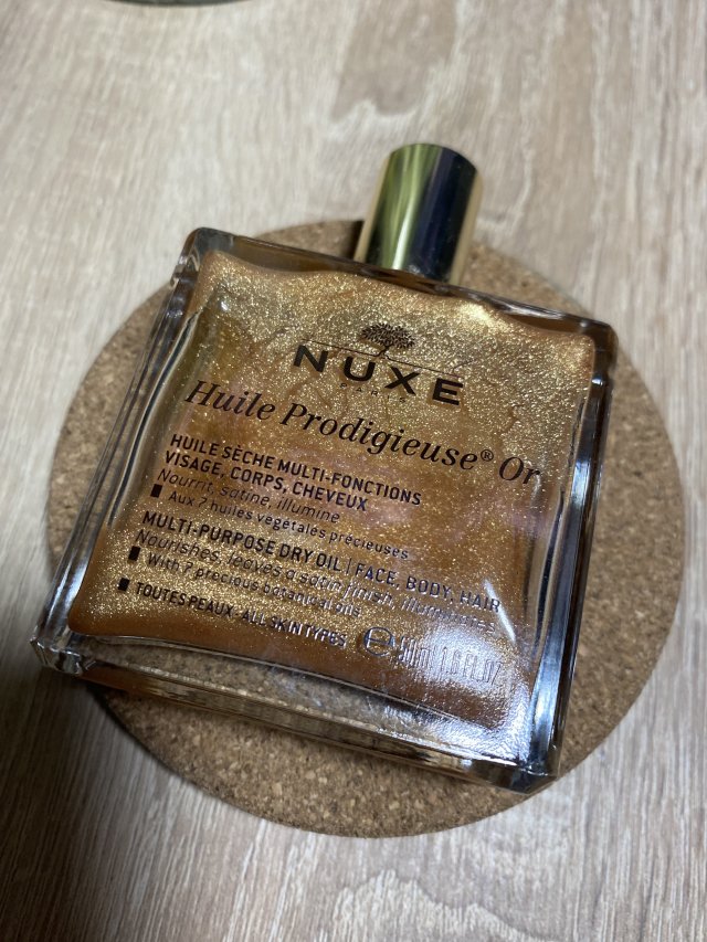 NUXE Multifunkcyjny suchy olejek z drobinkami, Huile Prodigieuse Or