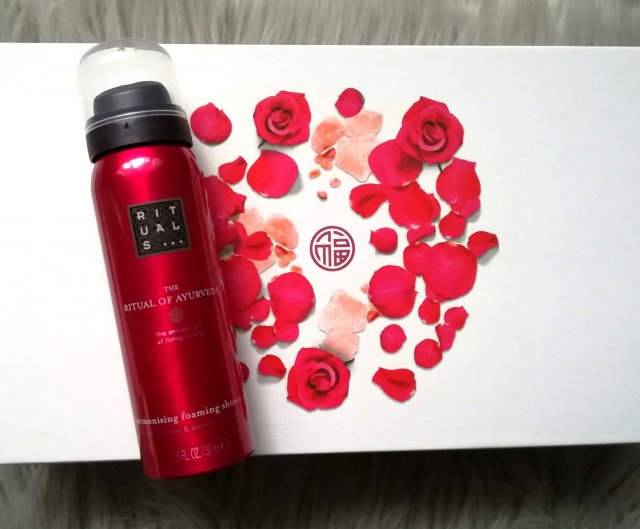 RITUALS Pianka pod prysznic, The Ritual of Ayurveda