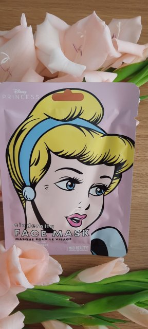 akcja denkowanie! grudzień - kosmetyki w świątecznych opakowaniach i świątecznych kolorach 🎄❄️⛄🎀🎁🎅