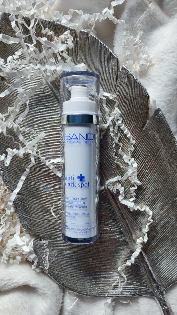 Bandi Anti+ Dark Spot, Emulsja silnie rozjaśniająca przebarwienia 