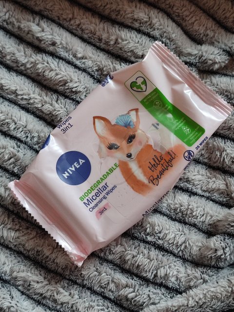 akcja denkowanie! grudzień - kosmetyki w świątecznych opakowaniach i świątecznych kolorach 🎄❄️⛄🎀🎁🎅