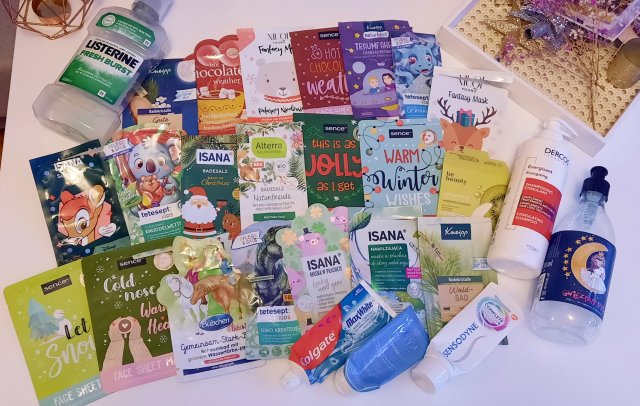 akcja denkowanie! grudzień - kosmetyki w świątecznych opakowaniach i świątecznych kolorach 🎄❄️⛄🎀🎁🎅