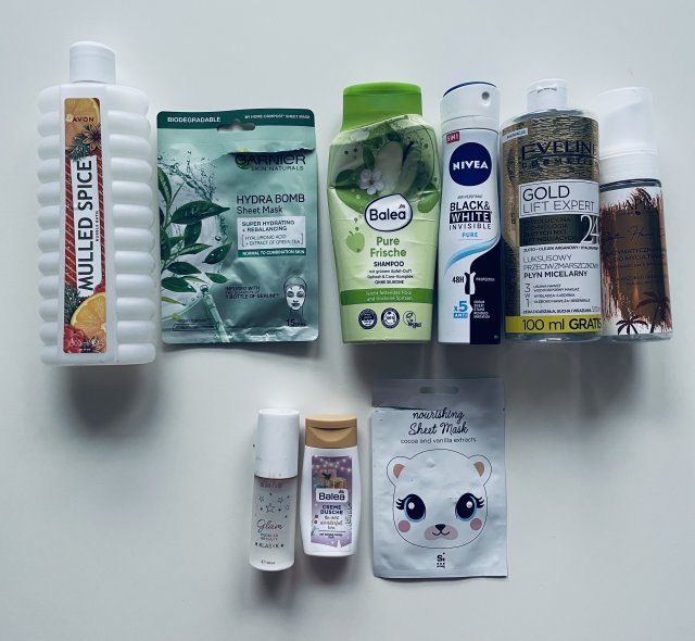 akcja denkowanie! grudzień - kosmetyki w świątecznych opakowaniach i świątecznych kolorach 🎄❄️⛄🎀🎁🎅
