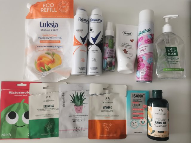 akcja denkowanie! grudzień - kosmetyki w świątecznych opakowaniach i świątecznych kolorach 🎄❄️⛄🎀🎁🎅