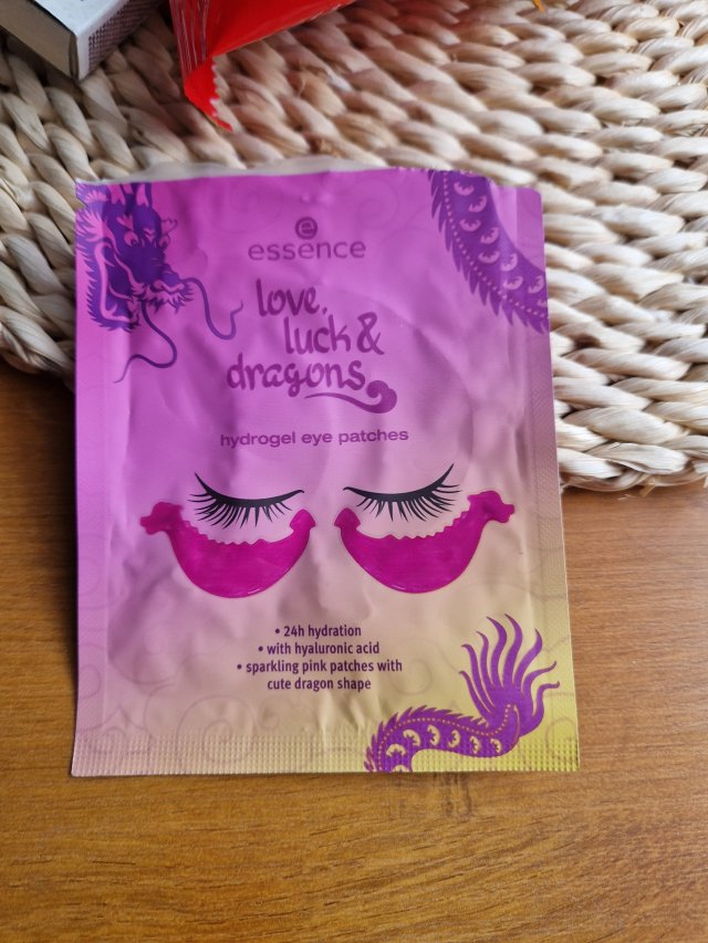 akcja denkowanie! grudzień - kosmetyki w świątecznych opakowaniach i świątecznych kolorach 🎄❄️⛄🎀🎁🎅