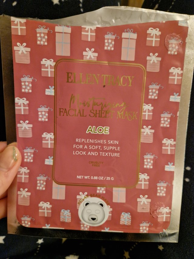 akcja denkowanie! grudzień - kosmetyki w świątecznych opakowaniach i świątecznych kolorach 🎄❄️⛄🎀🎁🎅