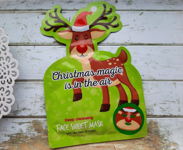 Maxbrands Marketing B.V. Face Sheet Mask, Maseczka do twarzy w płacie, Christmas Magic is in the Air, Formuła głęboko oczyszczająca