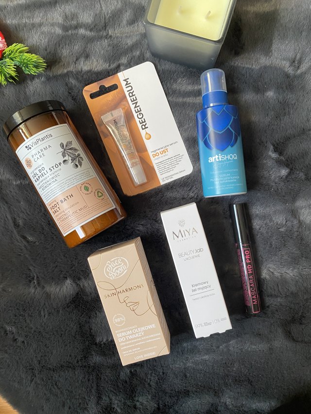 Pure Beauty Styczeń 2024 - With Love