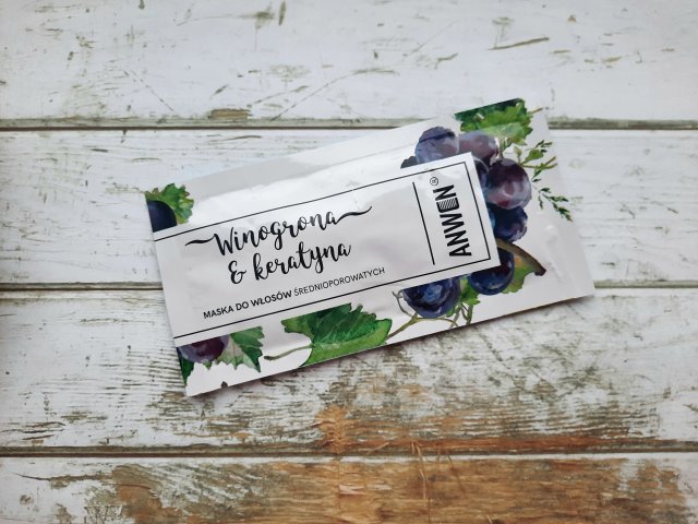 Anwen Maska do włosów średnioporowatych, Winogrona i keratyna