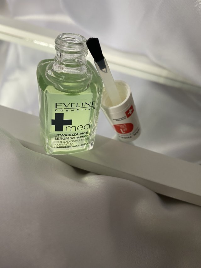 Eveline Nail Therapy Professional, Odżywka do paznokci, After Hybrid Sensitive, Odbudowująca, Pro-Restore Complex
