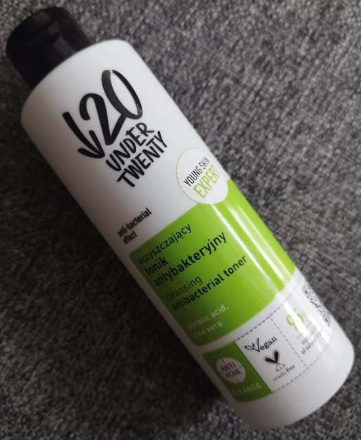Under Twenty Anti! Acne, Tonik do twarzy, Oczyszczający, Antybakteryjny