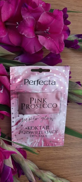Perfecta Pink Prosecco, Koktajl do ciała, Rozświetlający, Super Glow