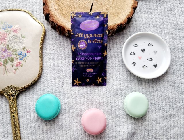 Dresdner Essenz Peeling do ciała, All you Need is Sleep, Olejowo cukrowy