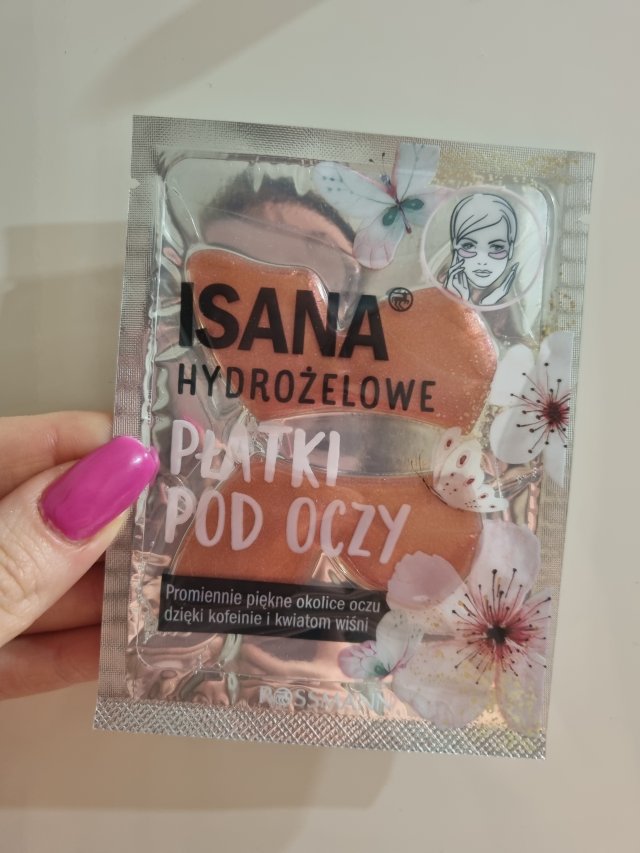 akcja denkowanie! grudzień - kosmetyki w świątecznych opakowaniach i świątecznych kolorach 🎄❄️⛄🎀🎁🎅