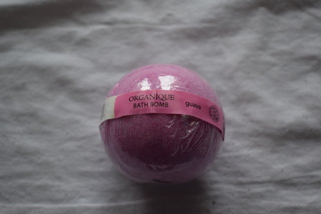 Organique Kula do kąpieli, Bath Bomb, Guawa
