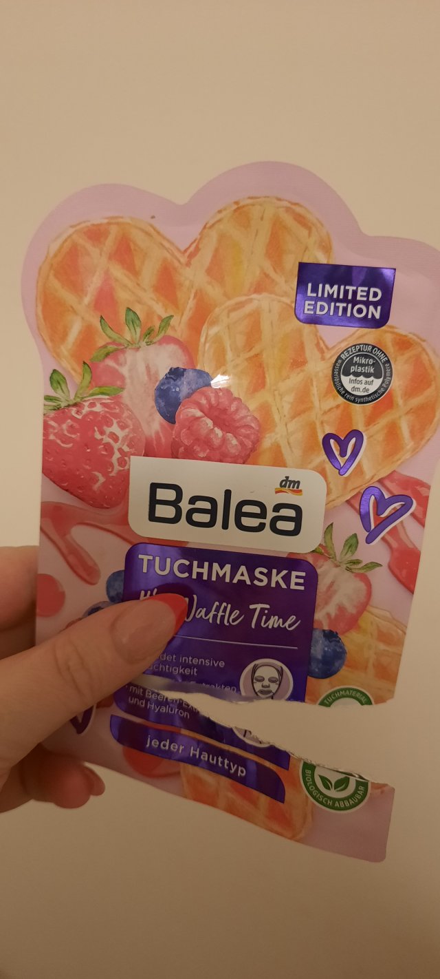 akcja denkowanie! grudzień - kosmetyki w świątecznych opakowaniach i świątecznych kolorach 🎄❄️⛄🎀🎁🎅