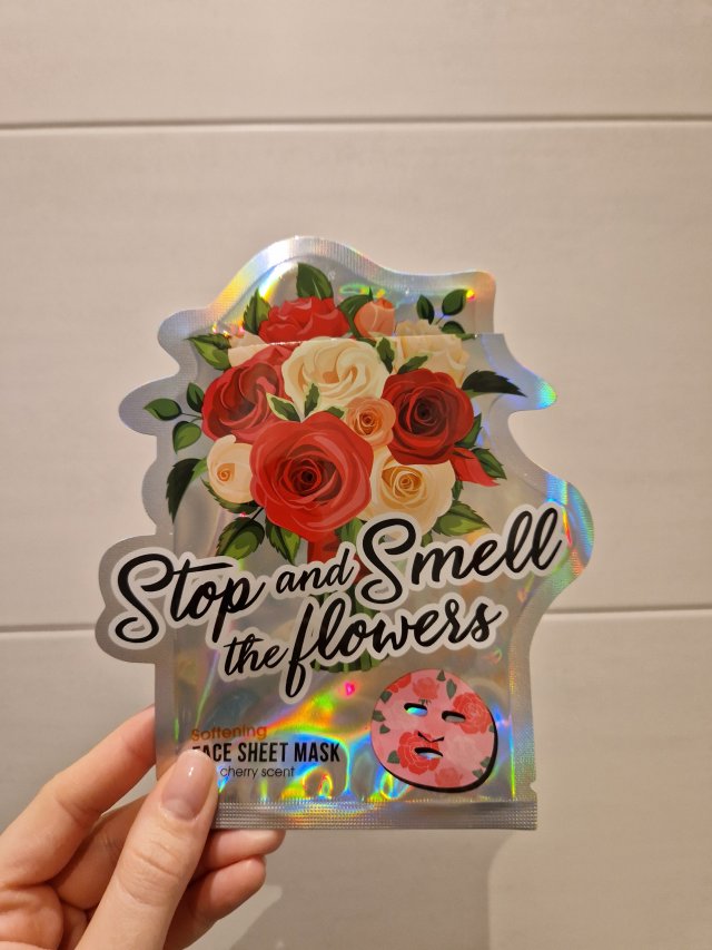 akcja denkowanie! grudzień - kosmetyki w świątecznych opakowaniach i świątecznych kolorach 🎄❄️⛄🎀🎁🎅