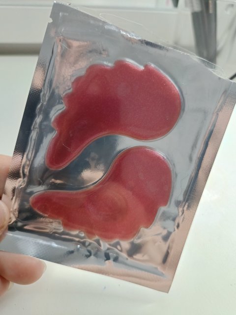 akcja denkowanie! grudzień - kosmetyki w świątecznych opakowaniach i świątecznych kolorach 🎄❄️⛄🎀🎁🎅