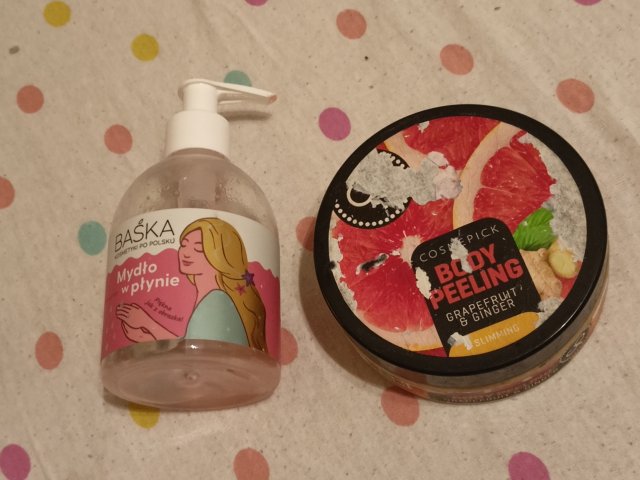 akcja denkowanie! grudzień - kosmetyki w świątecznych opakowaniach i świątecznych kolorach 🎄❄️⛄🎀🎁🎅