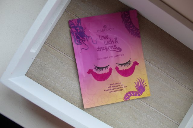 Essence Płatki pod oczy, Hydrożelowe, Love, Luck & Dragons