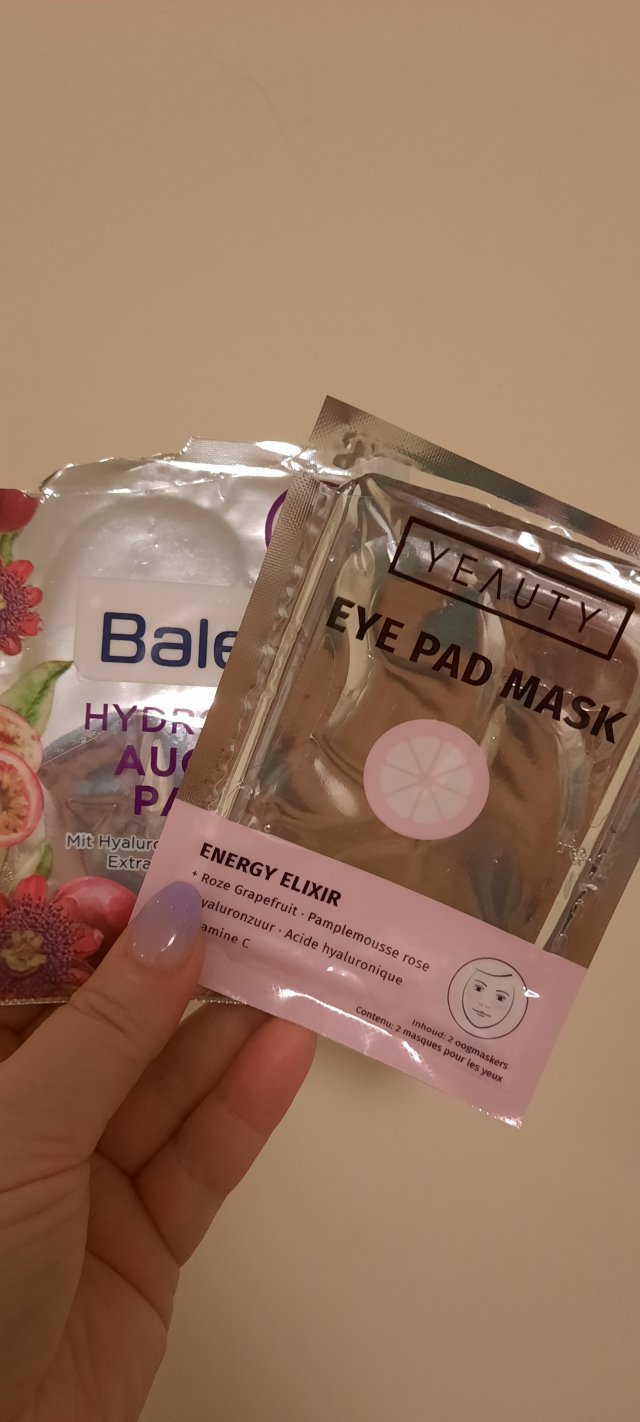 akcja denkowanie! grudzień - kosmetyki w świątecznych opakowaniach i świątecznych kolorach 🎄❄️⛄🎀🎁🎅