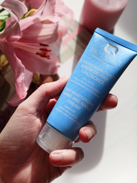 Biotaniqe Dermoskin Expert, Krem do rąk i paznokci, Głęboko nawilżający, Olej jojoba, Olej ze słodkich migdałów 