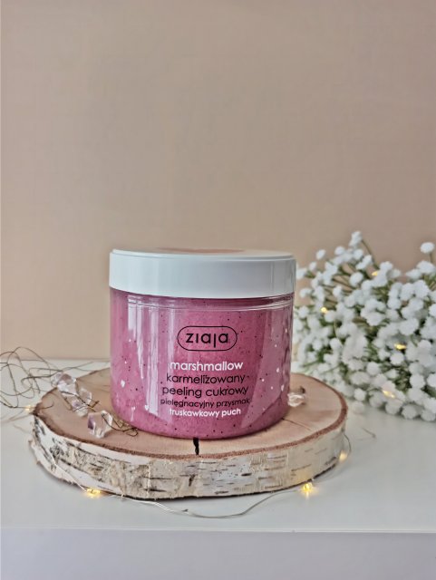 Ziaja Pielęgnacyjny Przysmak, Marshmallow, Peeling do ciała cukrowy, Karmelizowany, Truskawkowy puch