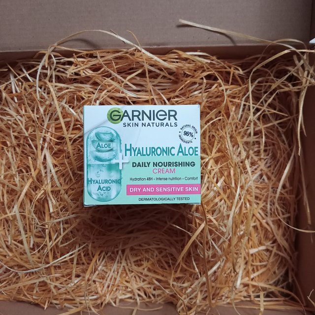 Garnier Skin Naturals, Krem do twarzy, Hyaluronic Aloe Cream, Lekki, Odżywczy, Skóra sucha i wrażliwa