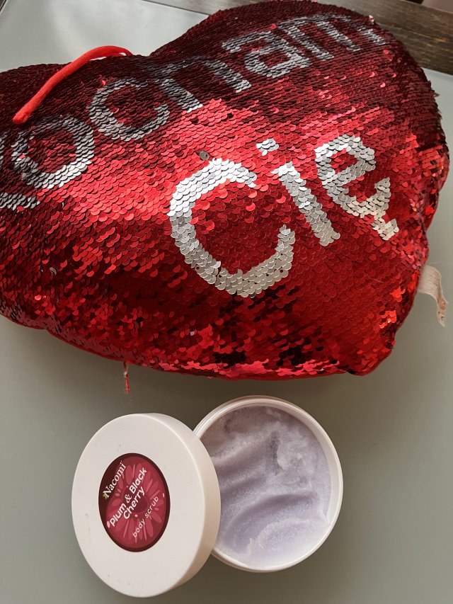 Peeling do ciała Nacomi 