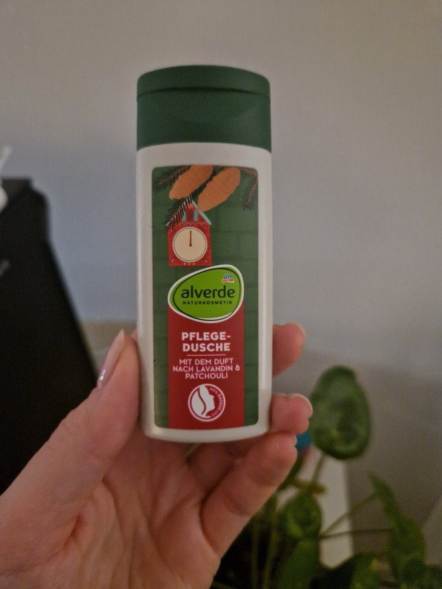 akcja denkowanie! grudzień - kosmetyki w świątecznych opakowaniach i świątecznych kolorach 🎄❄️⛄🎀🎁🎅