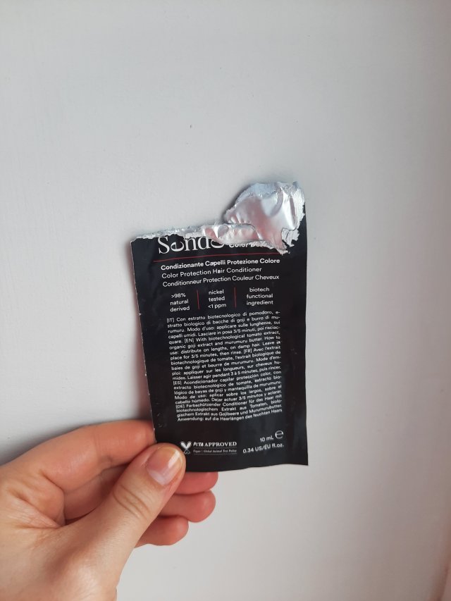 akcja denkowanie! grudzień - kosmetyki w świątecznych opakowaniach i świątecznych kolorach 🎄❄️⛄🎀🎁🎅