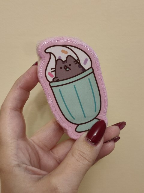 akcja denkowanie! grudzień - kosmetyki w świątecznych opakowaniach i świątecznych kolorach 🎄❄️⛄🎀🎁🎅