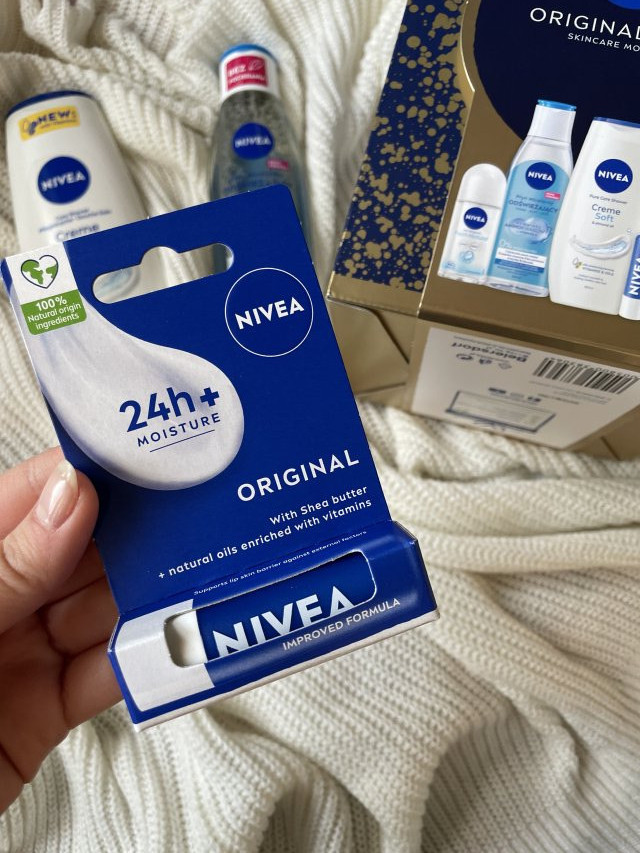 Nivea Pomadka do ust, Original Care