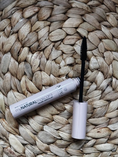Miya Cosmetics myNATURALmascara, Tusz do rzęs, Volume, Length & Lift