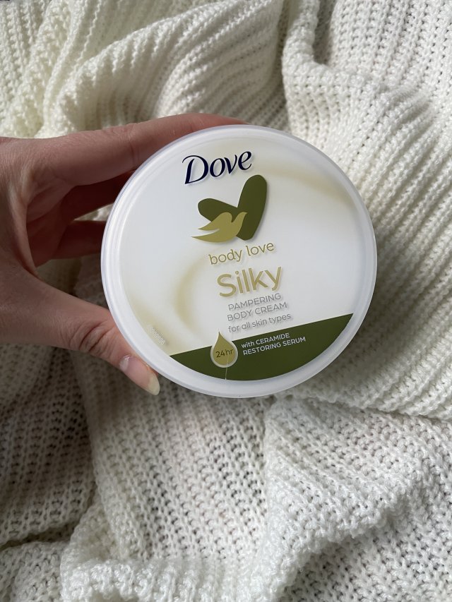 Dove Krem do ciała, Silky