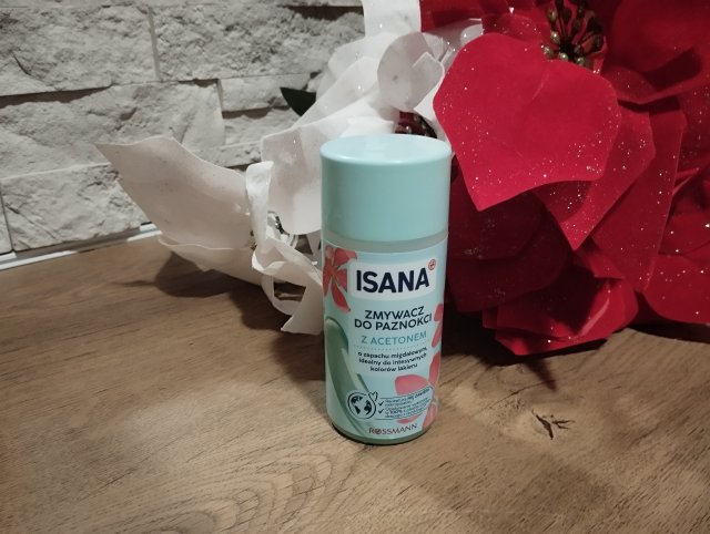 Isana Zmywacz do paznokci, Migdałowy zapach