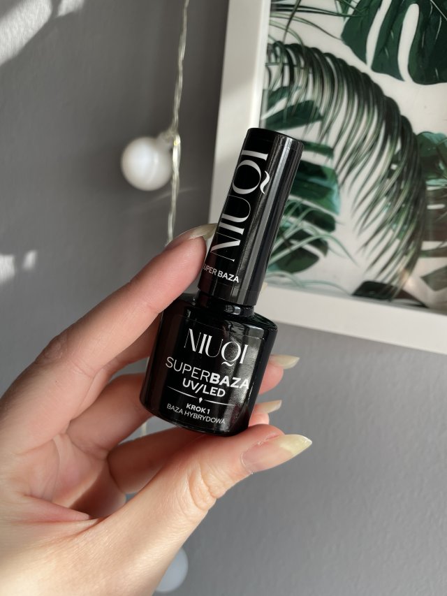 NIUQI Baza hybrydowa do paznokci, Super baza