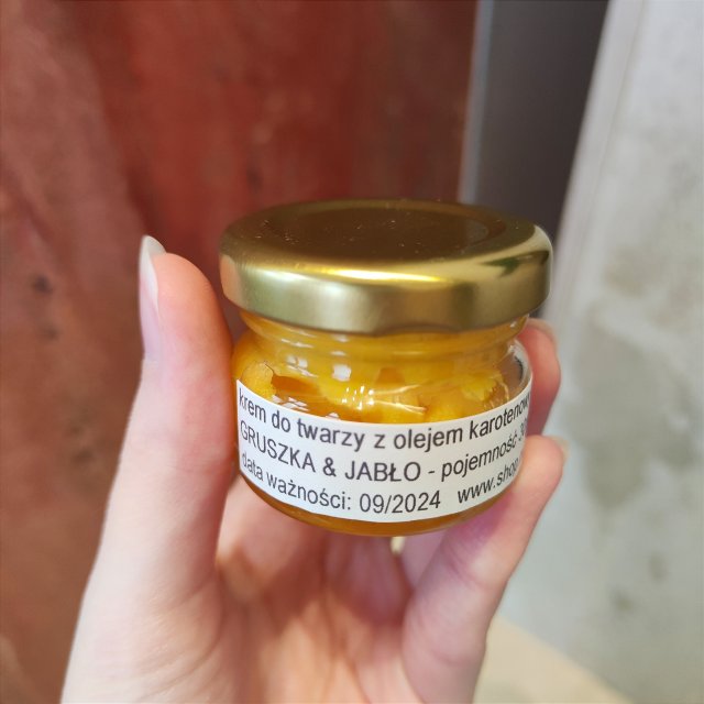 WhiteTree Natural Cosmetics Krem do twarzy, Z olejem karotenowym, Gruszka & Jabłko