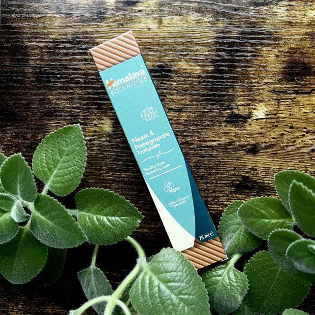 Himalaya Botanique pasta do mycia zębów neem i granat
