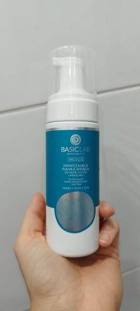 BasicLab Dermocosmetics Micellis, Pianka do mycia twarzy, Nawilżająca, Do skóry suchej i wrażliwej 