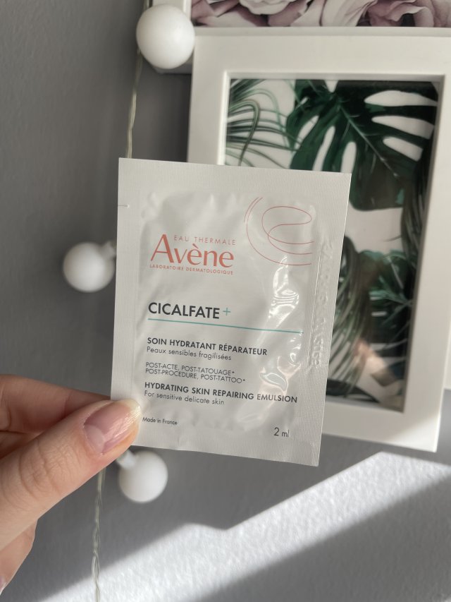 Avène Cicalfate, Emulsja do twarzy